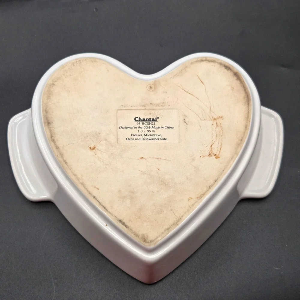 Chantal White Heart Shaped Covered Casserole‎ Baking Dish 1 Quart